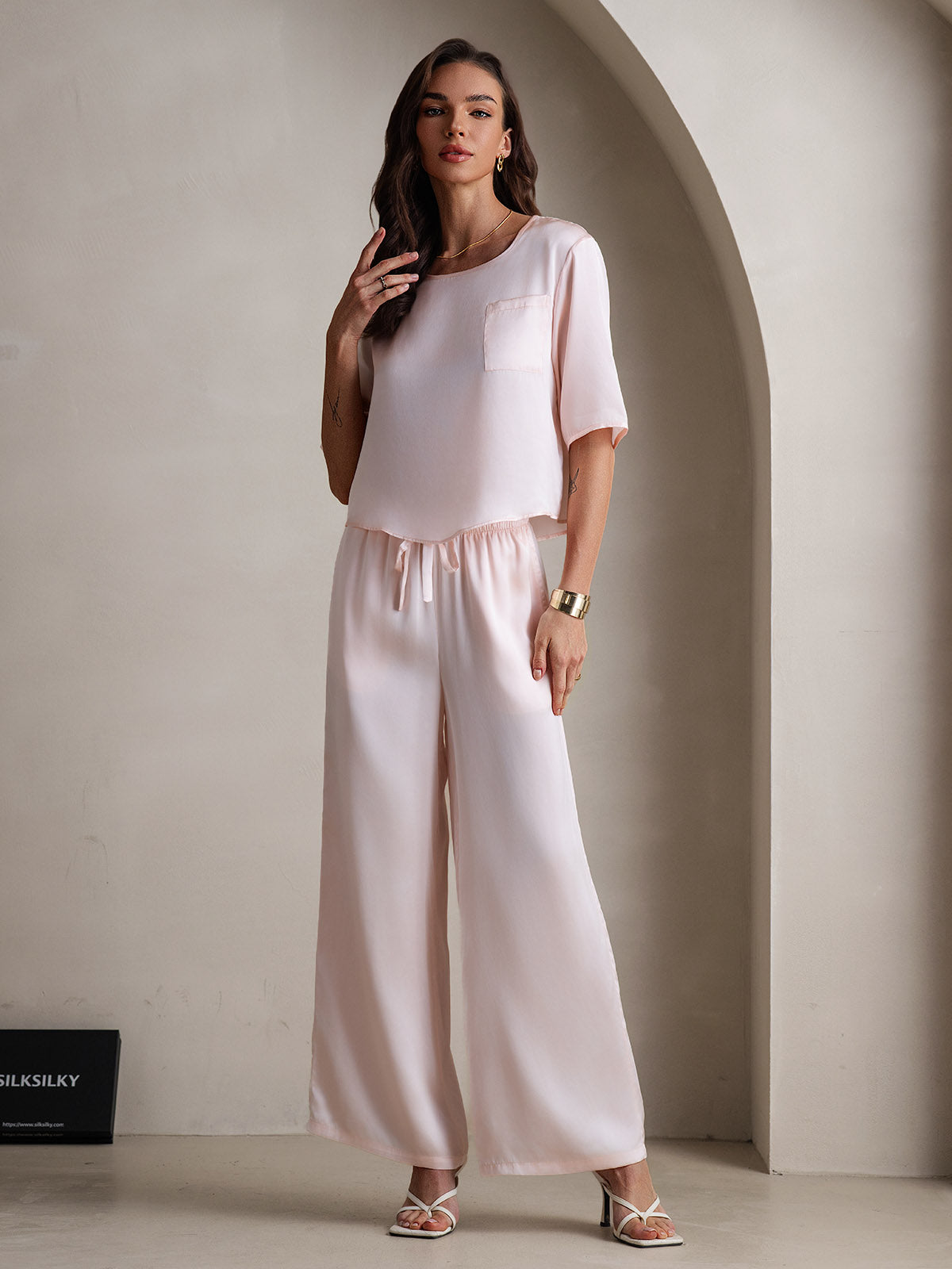 Pure Silk Women‘s Pajama Set