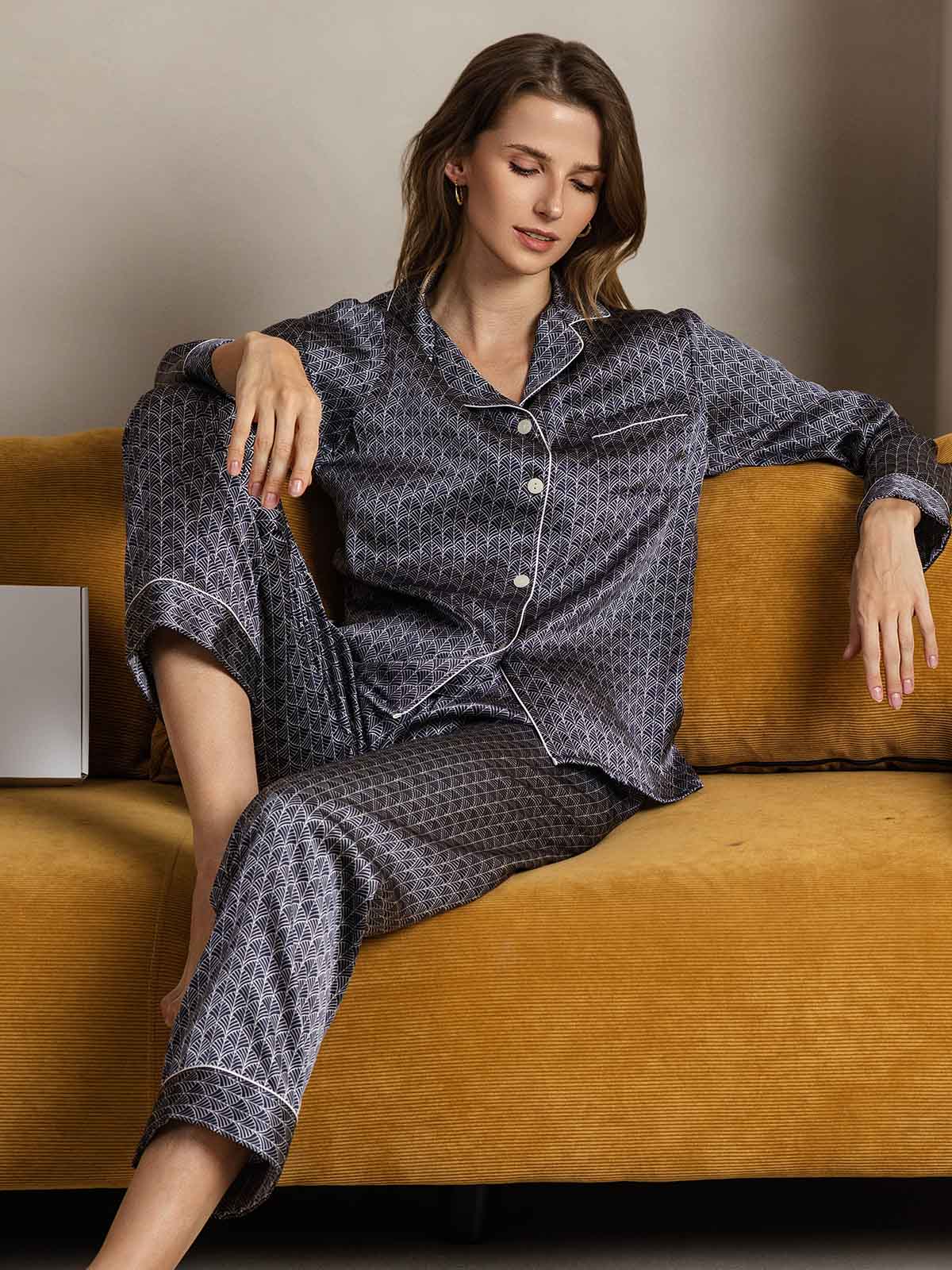 Women's Natural Silk Long Sleeve Pajama Set