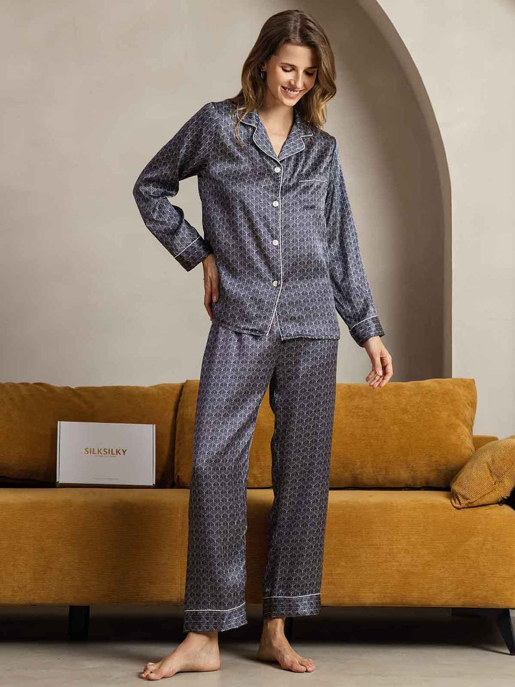 Women's Natural Silk Long Sleeve Pajama Set