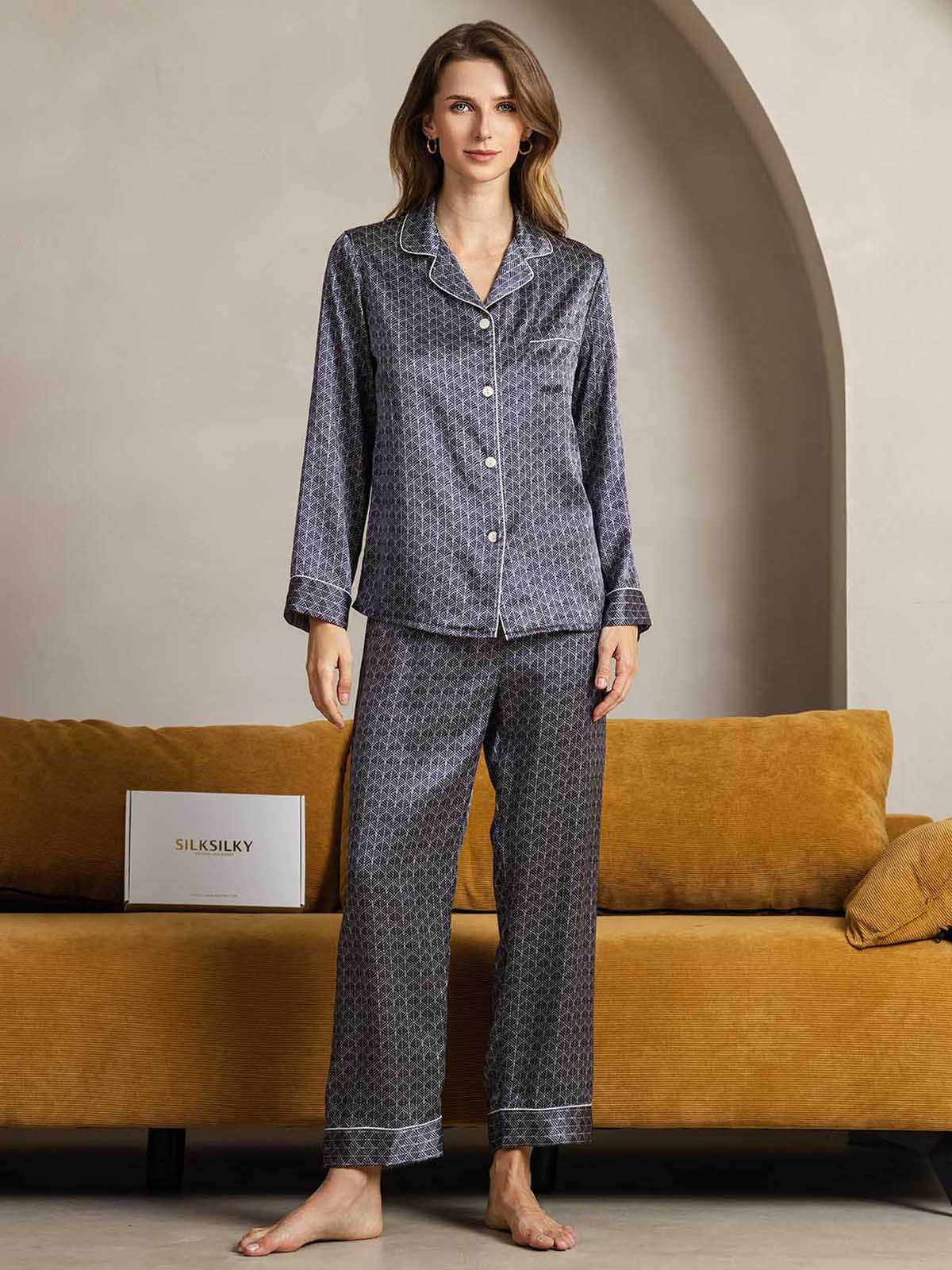 Women's Natural Silk Long Sleeve Pajama Set
