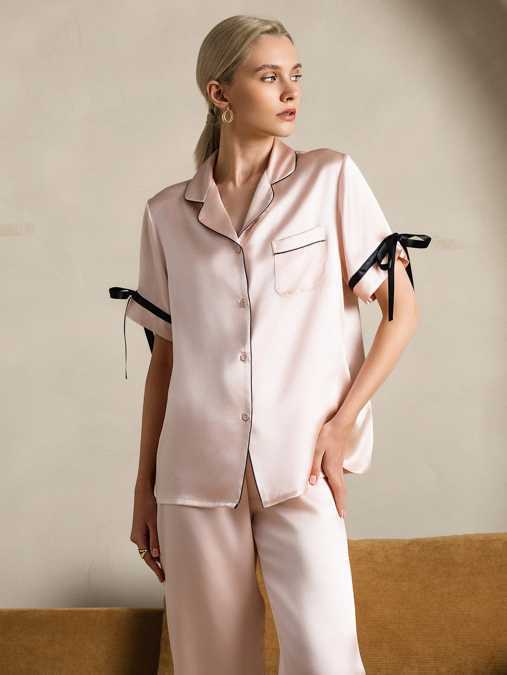 Pure Silk Short-Sleeved Pants Pajama Set