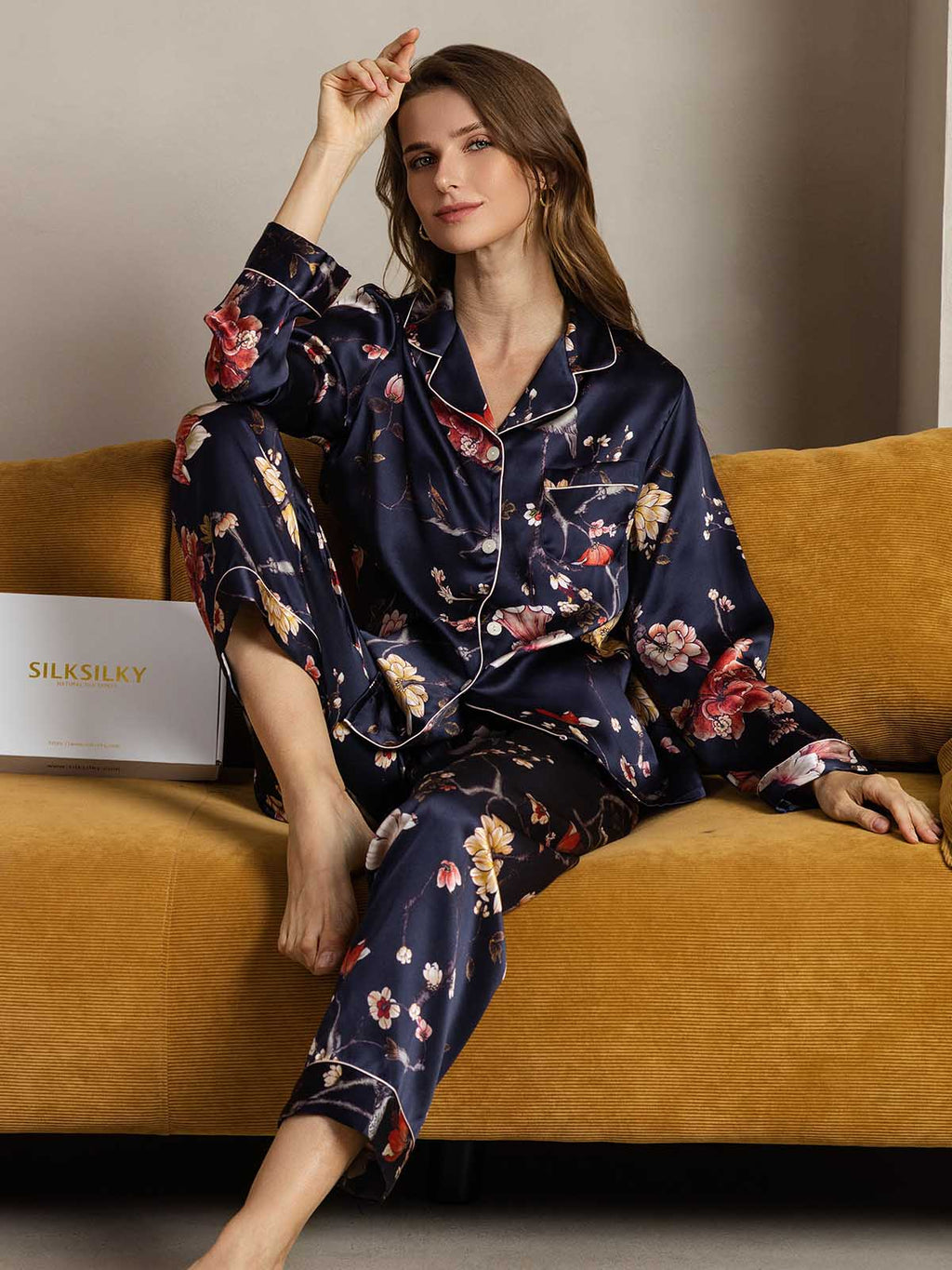 Women's Natural Silk Long Sleeve Pajama Set