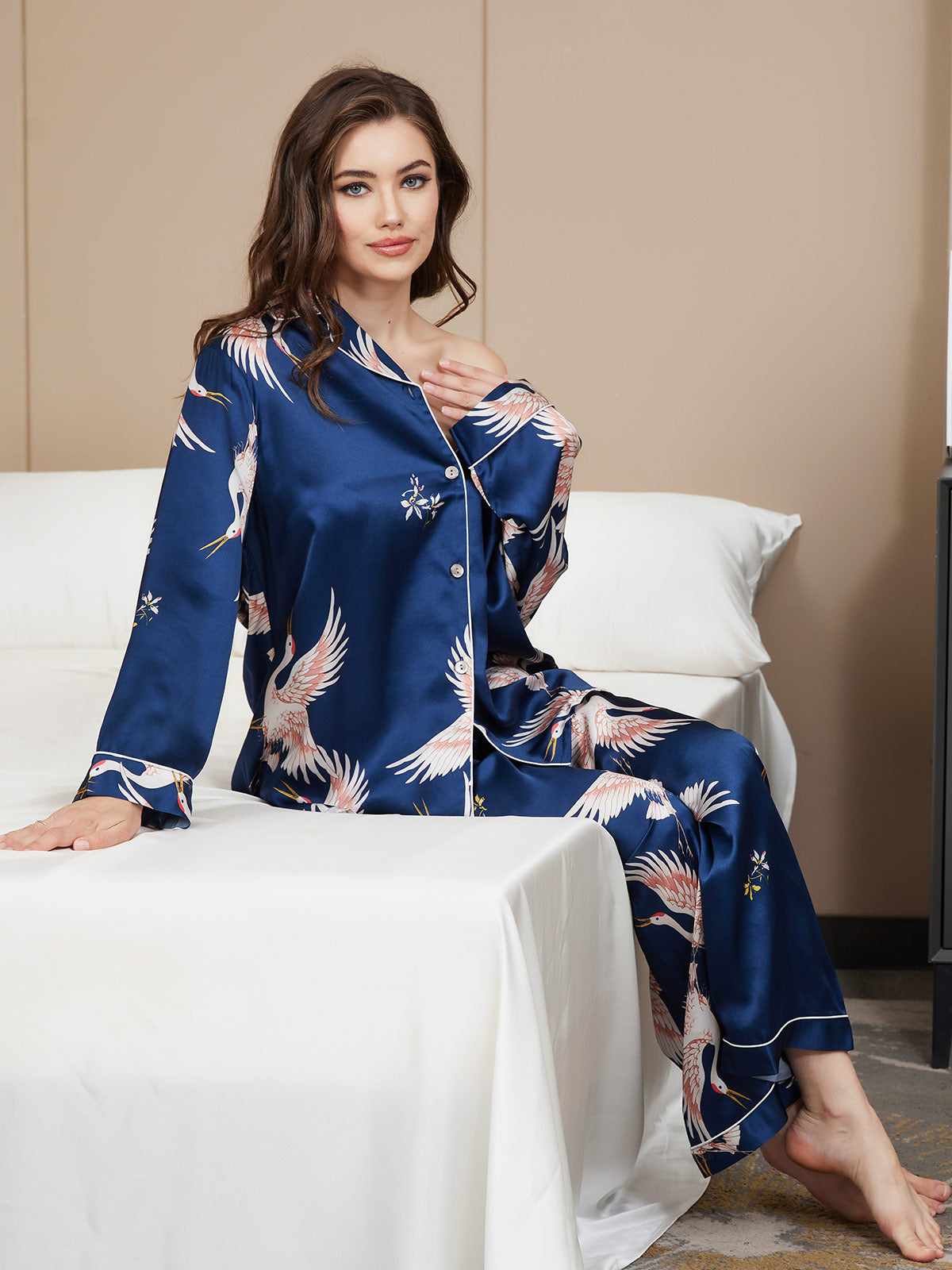 19Momme Women's 100% Mulberry Silk Crane Print Full Length Pajama Set